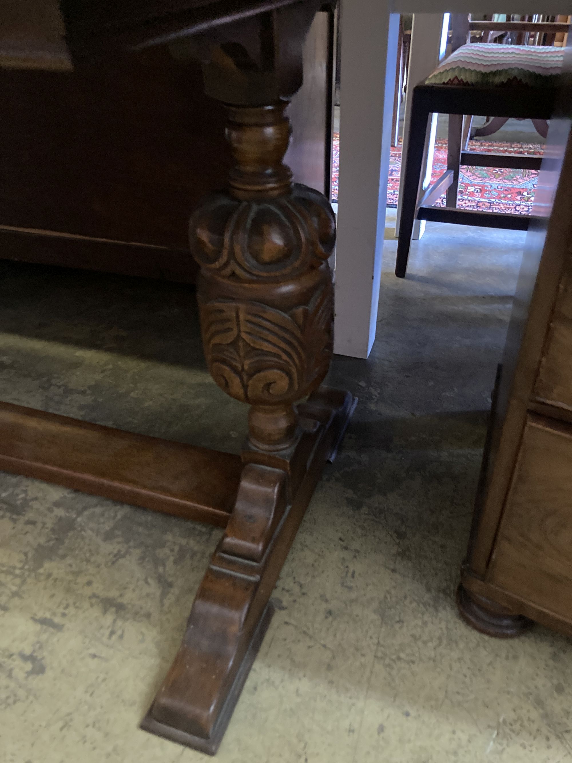 An 18th century style rectangular oak refectory dining table, width 152cm, depth 78cm, height 77cm